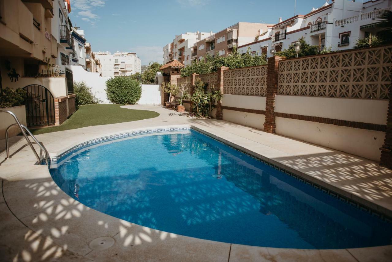Apartamento Cala De Nerja-Lovely Kültér fotó